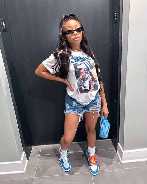 Shan💋 on Instagram: “Forever in my heart 💙 #goatfield” Patchwork, Dope Outfits, Skirt Outfits Black Women, Swag Outfits For Girls, Cute Everyday Outfits, Streetwear Fashion Women, Cute Swag Outfits, Baddie Outfits Casual, Cute Simple Outfits