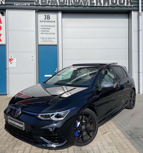 GOLF MK8 R 🔥 . Follow: @vwclubtrcom 📷: @jbautoverhuur . #golf8r #golf8gti #gticlubsport #golf8 #golfmk8 #vwgolf #vollswagen #vwclub #vwclubtr #golfr #golfgti Golf 8r, Manifesting Board, Golf 8, Volkswagen Golf R, Golf R, Golf Gti, Vw Golf, Volkswagen Golf, Dream Cars