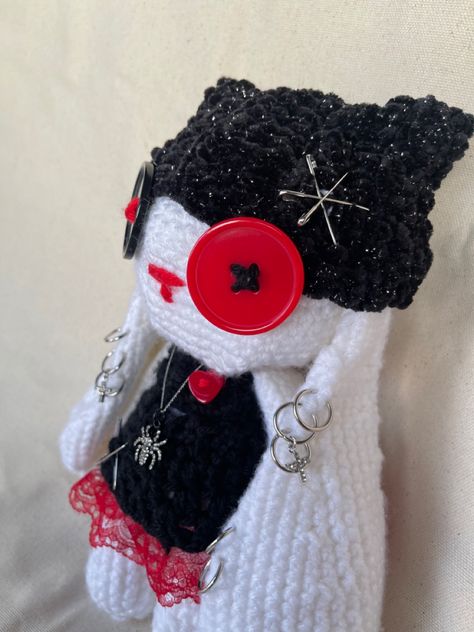 crochet punk bunny in black and red made by Chachi of Angels Only Amigurumi Patterns, Crochet Punk Amigurumi, Emo Amigurumi, Crochet Punk Clothes, Punk Rock Crochet, Punk Crochet Patterns Free, Crochet Oddities, Goth Crochet Patterns Free, Black And Red Crochet