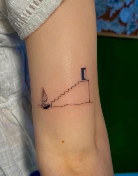 Cinematic Tattoo Ideas, Look At The Sky Tattoo, Subtle Movie Tattoos, Movie Tattoo Ideas Minimalist, Uno Reverse Tattoo, 070 Shake Tattoo, Old Movie Tattoo, Truman Show Tattoo Minimalist, Pop Culture Tattoos Minimalist