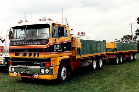 More from the Library ...Hope you like it :)  Remember if you like it your friends might like it too so why not add them to the group? Scammell Trucks, Bedford Truck, Truck Racing, Old Lorries, Cab Over, Classic Motors, Classic Truck, Big Rig Trucks, Big Rig