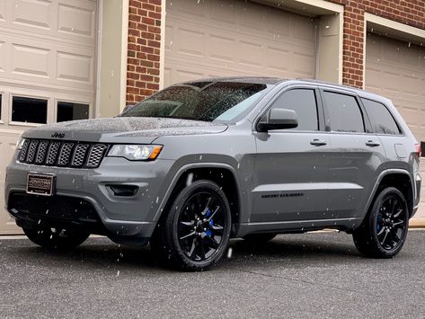 Keep Grand Cherokee, Jeep Grand Cherokee 2023, Black Jeep Grand Cherokee, Grand Jeep Cherokee, Jeep Grand Cherokee Interior, White Jeep Grand Cherokee, Grand Cherokee Lifted, Jeep Grand Cherokee Accessories, Mom Cars