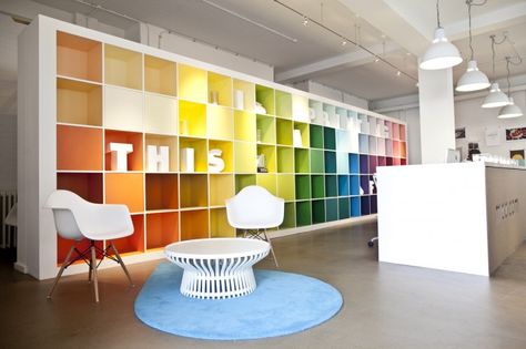 Office Designs, Ikea 2015, Interior Kantor, Creative Office Space, Cool Office Space, Corporate Office Design, Office Space Design, Ikea Hackers, Office Colors