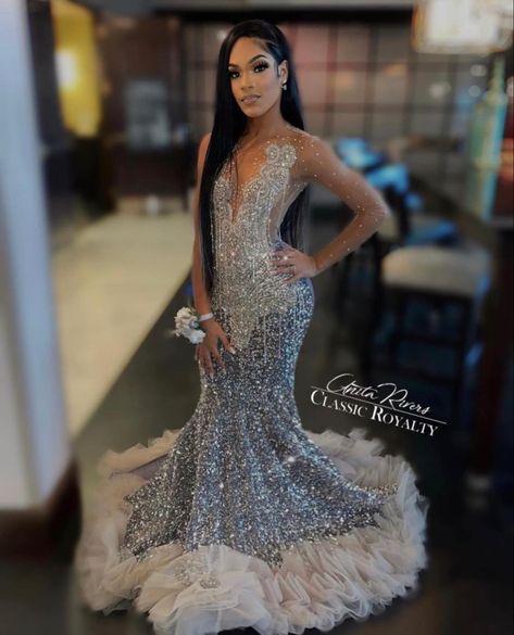 Silver And Pink Prom Dress, Black And Silver Prom, Baddie Prom Dresses, Diamond Prom Dresses, Quinceanera Dances, Prom Dresses 2022, Lilac Prom Dresses, Silver Prom Dress, Custom Made Prom Dress