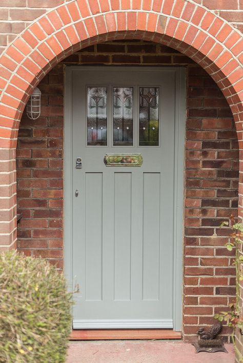 Our 1930s front door (Before + After) | Fifi McGee 1930s House Exterior, Front Doors Uk, Front Door Inspiration, Cottage Front Doors, Traditional Front Doors, Front Door Styles, Beautiful Front Doors, House Front Porch, Front Door Paint Colors