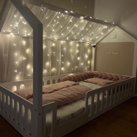 Bed Kind, Tulle Canopy, Toddler House Bed, House Frame Bed, Frame Bed, Play Tents, Kids Bedroom Inspiration, Toddler Girl Room, Toddler Room Decor