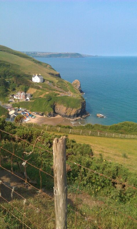 Llangrannog, a small seaside village in Ceredigion, West Wales - many memories of holidays spent here Nature, Welsh Village, Photo Essay Examples, Ceredigion Wales, Wales Holiday, West Wales, Seaside Village, Seaside Cottage, Seaside Towns