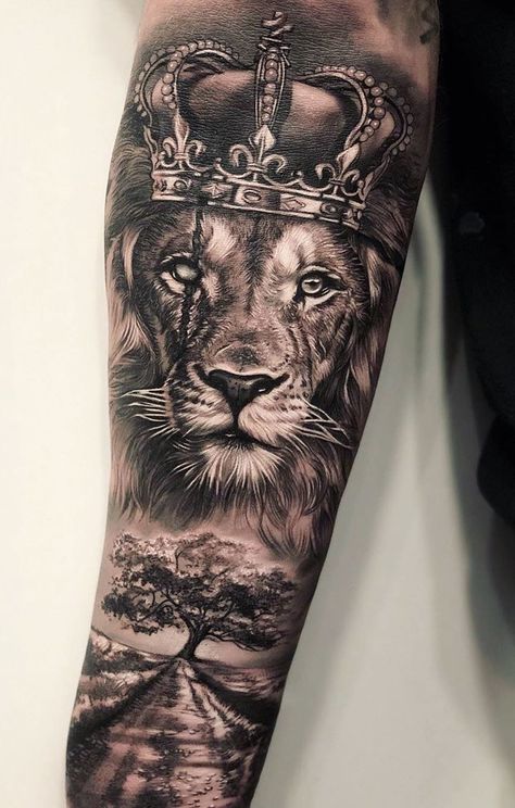 cool lion tattoo ideas © tattoo artist DARIO CASTILLO @castillo.dario ❤❤❤❤❤ Lion Tattoo Half Sleeve, First Time Tattoos, Lion Forearm Tattoos, Big Cat Tattoo, Forearm Tattoo Quotes, Animal Sleeve Tattoo, Tier Tattoo, Mens Lion Tattoo, Lion Tattoo Sleeves