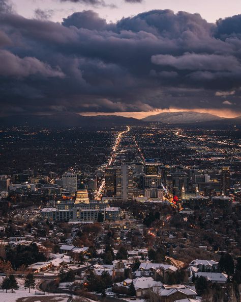 Ensign Peak Utah, Salt Lake City Aesthetic, Salt Lake City Utah Aesthetic, Salt Lake City Photography, Beyond Paradise, Lds Church History, Downtown Salt Lake City, Park Aesthetic, Salt Lake City Temple