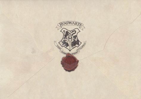 Hogwarts letter envelope (HP Film Wizardry extra) Hogwarts Letter Envelope, 4 Privet Drive, Harry Potter Hogwarts Letter, Cupboard Under The Stairs, Harry Potter Letter, White Template, Hogwarts Acceptance Letter, Harry Potter Background, School Of Witchcraft