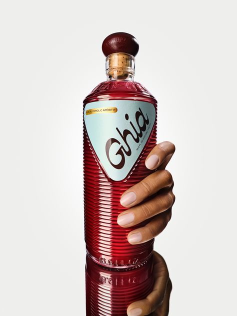 Ghia Elevates The Non-Alcoholic Market Yet Again With Introduction Of Its 2.0 Aperitif | Dieline - Design, Branding & Packaging Inspiration Palmas, Aperitif, Alcohol Packaging Design, Wine Packaging Design, Homemade Vanilla Extract, Effects Of Alcohol, Bottle Design Packaging, Empty Wine Bottles, Alcohol Packaging