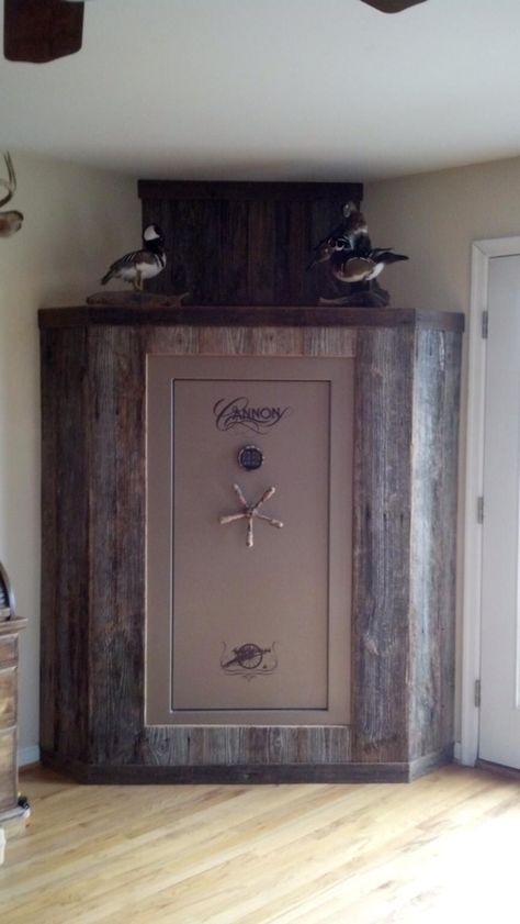 Do this in the house to hide the gun safe! Man Room, Barndominium Exterior, Hunting Room, Trophy Rooms, Hunting Decor, Lodge Decor, Man Cave Garage, Up House, Barndominium Ideas