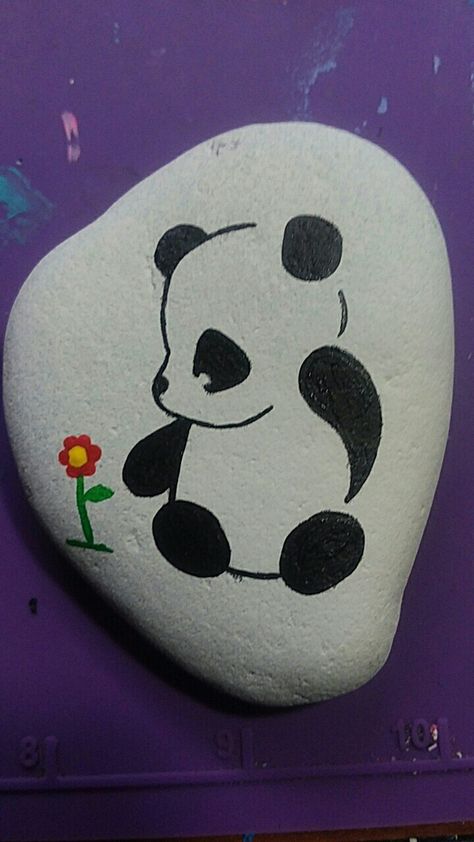 Garden Fruit Trees, Caillou Roche, Stones Aesthetic, Panda Painting, Diy Rock Art, Design For Beginners, Painted Rock Animals, Art Pierre, Stones Art