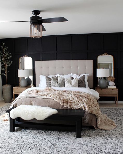 Moody Cozy Bedroom, White And Cream Bedroom, Black Walls Bedroom, Sophisticated Bedroom, Feminine Bedroom, Dark Bedroom, Bedrooms Decor, Mens Bedroom, Bedroom Accent