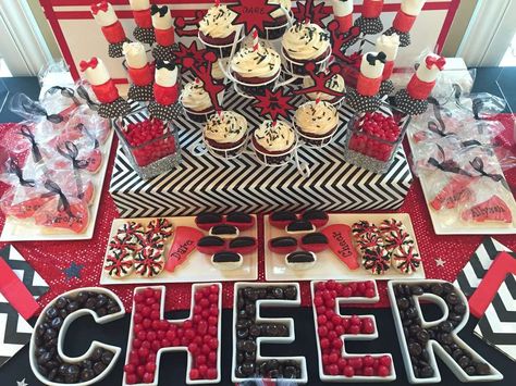 TEAM DARE Cheerleading Kickoff Party | CatchMyParty.com Team Dinner Ideas, Nca Cheer, Cheer Decorations, Cheer Birthday Party, Cheers Theme, Cheerleader Birthday, Cheerleading Party, Cheer Banquet, Youth Cheer