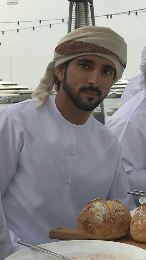 Sheikh Hamdan bin Mohammed bin Rashid Al Maktoum Crown Prince of Dubai 🇦🇪 Prince Of Dubai, Emma Watson Pics, Prince Hamdan, Mohammed Bin Rashid Al Maktoum, Sheikh Mohammed, Hamdan Fazza, Rashid Al Maktoum, Prince Mohammed, Sheikh Hamdan