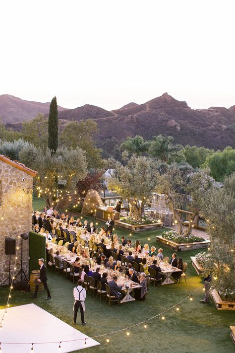 Dream Garden Wedding, Vinyard Wedding, Natural Views, Martha Weddings, Garden Wedding Reception, Malibu Wedding, Tuscan Wedding, Outdoor Wedding Reception, Garden Party Wedding