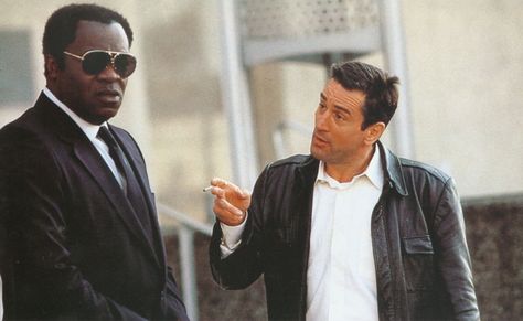 Yaphet Kotto & Robert De Niro - Midnight Run Tumblr, Run Movie, Midnight Run, Moving Backgrounds, Wise Guys, Comedy Films, Iconic Movies, Box Office, Movie Characters