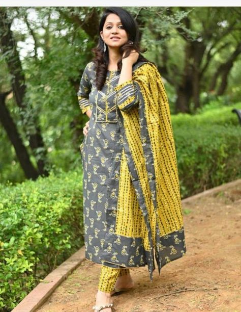"For More Shop:- https://www.etsy.com/in-en/shop/Qoptumfashion?ref=search_shop_redirect&section_id=29856135 The Rayon Fabric Makes This Kurti Soft And Super Comfortable To Wear All Day Long. Pair Up This Kurti With Leggings,Plazzo,Pants,etc. Rayon Printed Kurta Set with plazzo For Women And girls Length Size kurta -54 inches Plazzo size - 37 Inches FABRIC: RAYON SLEEVE: 3/4 SLEEVES NECK: SCOOP NECK Size :-\"S\" Fits Upto Bust 36 Inch , Size :-\"M\" Fits Upto Bust 38 Inch , Size:- \"L\" Fits Kurti Dupatta, Sale Photography, Indian Dresses For Women, Kurti Pant, Churidar Designs, Simple Kurti Designs, Long Kurti Designs, Kurta Neck Design, Kurtis With Pants