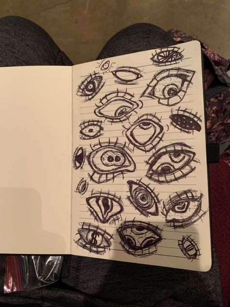 Croquis, Eye Sketch Grunge, Eye Grunge Drawing, Page Of Eyes Drawing, Many Eyes Drawing Creepy, Messy Eye Drawing, Grunge Art Sketches Eye, Eye Drawing On Hand, Eye Drawing Y2k