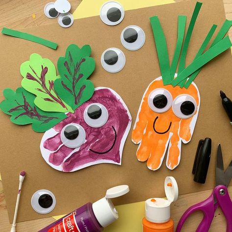 Veggie Art Preschool, Handprint Fruits And Vegetables, Big Crafts For Toddlers, Garden Arts And Crafts Preschool, Vegetable Handprint Crafts, Fruits And Vegetables Arts And Crafts, Vegetables Kindergarten Activities, Handprint Vegetables, Vegetables Preschool Crafts