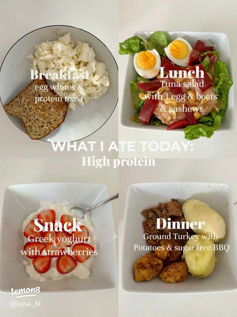 Essen, Diet Breakfast Aesthetic, Healthy Egg Breakfast Aesthetic, Egg White Egg Salad, Toast With Greek Yogurt, Egg And Yogurt Breakfast, Egg Whites Recipes Breakfast, Strawberry Yogurt Toast, Eggs And Yogurt Breakfast