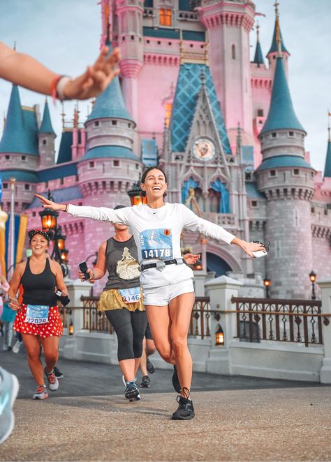 Running My First Half Marathon…In Disney World! | Love, Grace Designs Run Disney Outfits, Disney Half Marathon Outfits, Disney Run, Disney Running Outfits, Runners Legs, Running Inspo, Princess Leia Buns, 2024 Manifesting, Marathon Photo