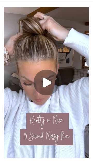 Natalie Palmer on Instagram: "Will you try this?  Double tap and save for later!🥰🫶🏼😘  *all products used and outfit will be 🔗🔗 in my bio on my Amazon Storefront or follow me on LTK!  Like and Comment🫶🏼 Follow for more tips, tricks, and hairstyles💋  #hairstyle #easyhairtutorials #hair #hairgoals #viralreel #beautytips #summerhair #longhair #nataliemwest #trending #fyp #hair #haircrush #bohostyle #heatlesshairstyle #shorts #viralshort #foryourpage #diy #volume #holidayhair #naughtyornice #10secondbun #topknot #momsofinstagram" Summer Holiday Hairstyles, Top Knot Tutorial, Messy Top Knots, Top Knot Hairstyles, Heatless Hairstyles, Hair Tutorials Easy, Amazon Storefront, Holiday Hairstyles, Like And Comment
