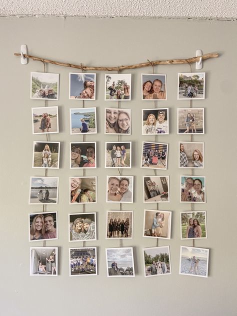 Photo Wall Hanger, Mini Photo Wall Ideas, Photo Wall Collage Ideas Diy, Wall Hanging Photo Ideas, Photo Hanger Diy, Photos Decoration Wall, Photo Peg Wall, Hanging Photos Without Frames, Mini Photos On Wall