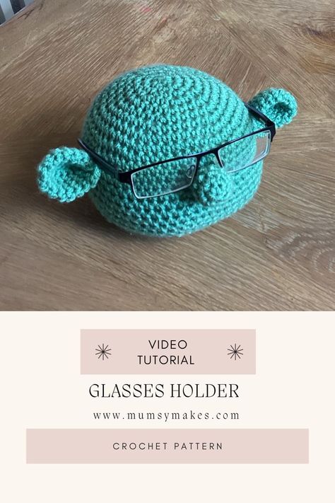Crocheted Fathers Day Gifts, Crochet For Men Gift Boyfriends, Crochet Ideas For Men Dads, Crochet Practical Gifts, Crochet For Father's Day, Father's Day Crochet Ideas, Crochet Gifts For Grandfather, Crochet For Grandpa Gift Ideas, Crochet Patterns For Gifts Ideas