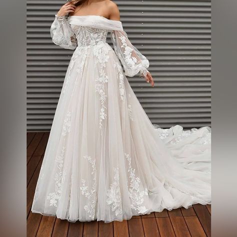 Wedding dresses ball gown fairytale