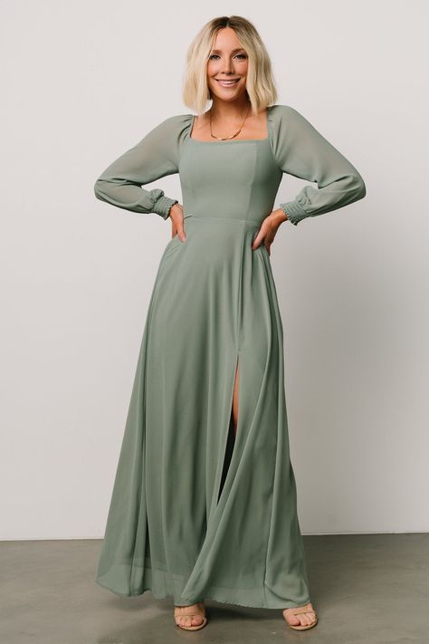 Maxi Dress With Sleeves Summer, Sage Color Dress, Light Green Bridesmaid Dresses, Eucalyptus Color, Green Chiffon Dress, Neutral Dresses, Long Sleeve Bridesmaid Dress, Modest Formal Dresses, Sage Green Dress