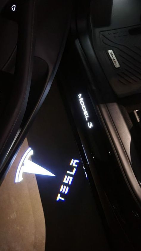 Explore our article about Tesla Model 3 seat covers, where we examine choices to match interior aesthetics with your tuning preferences, providing insights on personalizing and safeguarding your Tesla experience. Tesla Aesthetic, Tesla Car Models, Tesla Interior, Tesla Accessories, Bridal Makeup Images, Wheel Alignment, Tesla Car, Tesla Model X, Tesla S