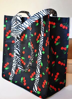 Grocery Bag Pattern, Shopping Bag Pattern, Sac Tote Bag, Diy Sac, Tote Bags Sewing, Sewing Purses, Patchwork Bags, Bag Patterns To Sew, Bags Tutorial