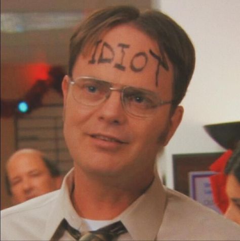 Dwight Schrute (“The Office”) Humour, Funny Twitter Icon, The Office Aesthetic Pictures, The Office Aesthetic Quotes, Funny Icons Twitter, Dwight Schrute Aesthetic, The Office Show Aesthetic, The Office Photos, The Office Profile Pictures