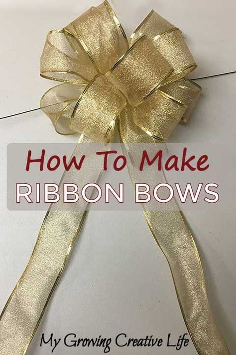 Festive Ribbon Bows: How to Make Pom Pom and Flat Ribbon Bows Holiday Bows Diy, Diy Christmas Ribbon, Julkransar Diy, How To Make A Ribbon Bow, Bows For Presents, Diy Wreath Bow, Bow Making Tutorials, Pretty Christmas Decorations, Christmas Bows Diy