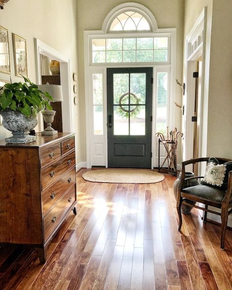 Grand Millenial Foyer, Bridgeton House, European Country Home, Grand Millenial, Farmhouse Entryway Table, Transitional Entryway, Casas Country, Foyer Stairs, Southern Cottage