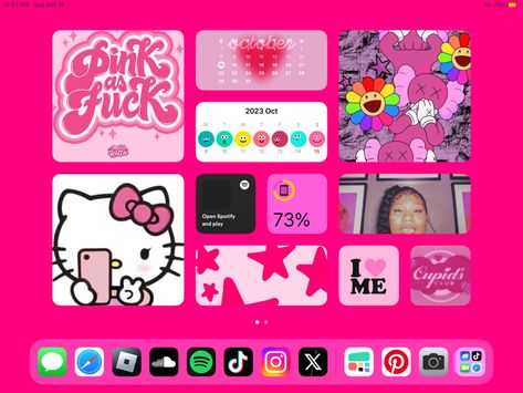 Pink Ipad Setup Homescreen, Pink Ipad Ideas, Pink Ipad Homescreen Ideas, Custom Ipad Wallpaper Pink, Pink Ipad Aesthetic Layout, Ipad Inspo Homescreen Aesthetic, Pink Ipad Widget, Ipad Layout Ideas Pink, Ipad Homescreen Setup