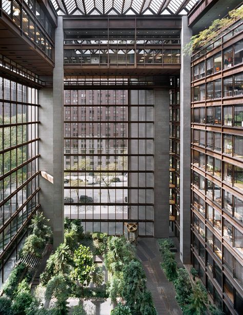 320 East 43rd Street Landscape Architecture, Louis Kahn, Modern Architecture, Atrium Architecture, Culture Center, Ford Foundation, Philip Johnson, Brutalism, Architecture Model