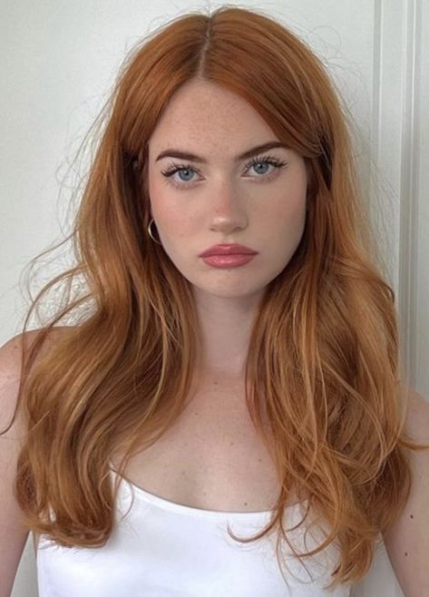 Ginger Hair Dyed, Copper Blonde Hair, Cheveux Oranges, Light Red Hair, Warm Hair Color, Hair Pale Skin, Hair Color Orange, Strawberry Blonde Hair Color, Red Hair Inspo