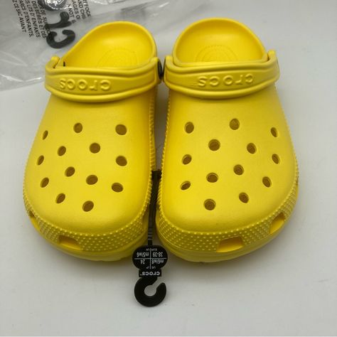 Crocs Classic Unisex Clogs Lemon Yellow M6/W8 Pivoting Heel Strap For A More Secure Fit These Slip On Clogs Are Easy To Take Off And On And Are Extremely Durable New To Poshmark? Use My Code Hollyhobby669 To Receive $10 Off Your First Purchase . Fast Shipper Orders Placed By 1:30 Est Monday-Friday Non Holidays Shipped Same Day Crocs Bae Clog, Crocs Bae, Crocs With Fur, Crocs Yellow, Purple Crocs, Yellow Crocs, Lined Crocs, Crocs Baya, White Clogs