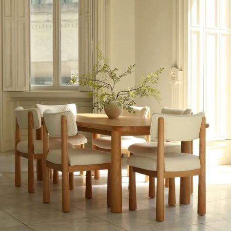 Explore the Japandi Inspo / Dining Room Collection 1 featuring selections from House of Leon and including tips to create a calm, serene & inviting Japandi inspired dining room. 😌🥗💕 😌🌱Embrace minimalism & functionality. This promotes a sense of calm & tranquility. 😌🌱Focus on natural materials made-to-last, timeless design and neutral colors. 😌🌱Keep only essentials out and use storage to keep the space clutter-free. Discover more Japandi tips for dining room inspiration paired with a cu... Leon, Nature, Long Wooden Dining Table, White Oak Finish, Wood Dining Table Modern, Ojai Valley, Ceramic Furniture, Dining Room Spaces, White Oak Wood