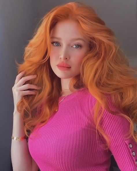 Instagram Crush: Angelina Michelle (22 Photos) - Suburban Men Rarest Hair Color, Hair Color Red Ombre, Michelle Instagram, Cheveux Oranges, Red Ombre Hair, Redhead Models, Red Haired Beauty, Red Hair Woman, Red Hair Don't Care