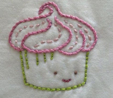 Embroidery Cupcake, Cupcake Embroidery, Cupcake Inspiration, Baby Dress Embroidery, Orange Embroidery, Ideas Embroidery, Lori Holt, Penny Rug, Hand Embroidery Videos