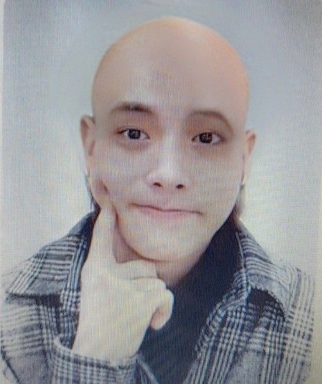 Enhypen Bald Head, Ugly Mens Haircuts, Bald Jake Enhypen, Jake Subway Surfers Enhypen, Jake Funny Icons, Bald Niki, Bald Enhypen, Jake Funny Pics, Jake Memeable Face