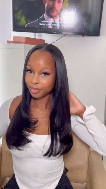 Styles To Do With Sew Ins, Brazilian Sew In Hairstyles, Buss Down Sew In, Graduation Sew In Hairstyles, Sew In Shoulder Length Hair, Layers Sew In Weave, Medium Length Sew In Weave Straight, Layered Weave Sew Ins, Sew In Medium Length Hair