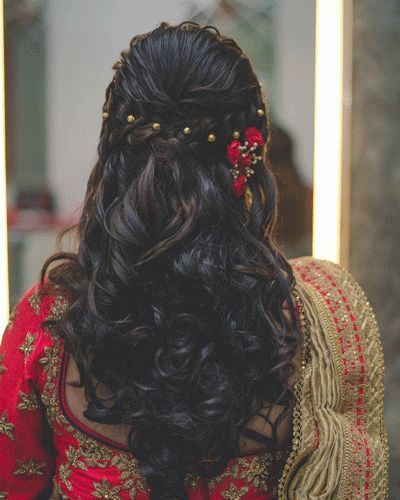 Let your hair down <3 Indian bridal hairstyles, Bridal hairstyles, indian wedding hairstyles, bridal ghoonghat , hairstyles, fancy floral half braided updo | Every Indian bride’s Fav. Wedding E-magazine to read.Here for any marriage advice you need | www.wittyvows.com shares things no one tells brides, covers real weddings, ideas, inspirations, design trends and the right vendors, candid photographers etc. Bride Updos, Reception Hairstyles, Hairstyles Bride, Bridal Hairstyle Indian Wedding, Hairstyles Indian, Engagement Hairstyles, Bridal Hairdo, Wedding Hairstyles Medium Length, Bridal Hair Buns