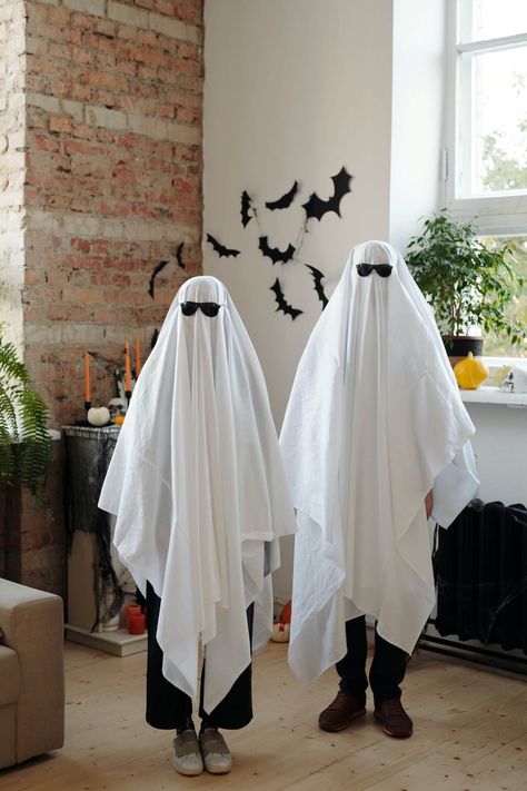 Idea For Halloween Costumes, Helowin Costumes, Kostum Halloween Simple, Halloween Dress Up, Halloween Costumes Man Easy, Halloween Mens Costumes, Halloween Outfit Ideas Men, Heloween Kostüm Ideas, Easy Hollowed Costumes