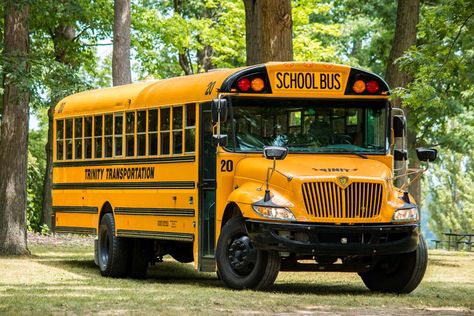 IC-NAVISTAR CE Series School Bus For Trinity Transportation Services Logo Voyage, Bluebird Buses, Converted School Bus, Rv Bus, Eleanor And Park, Yellow School Bus, Summer Art Projects, Schools In America, I Love School