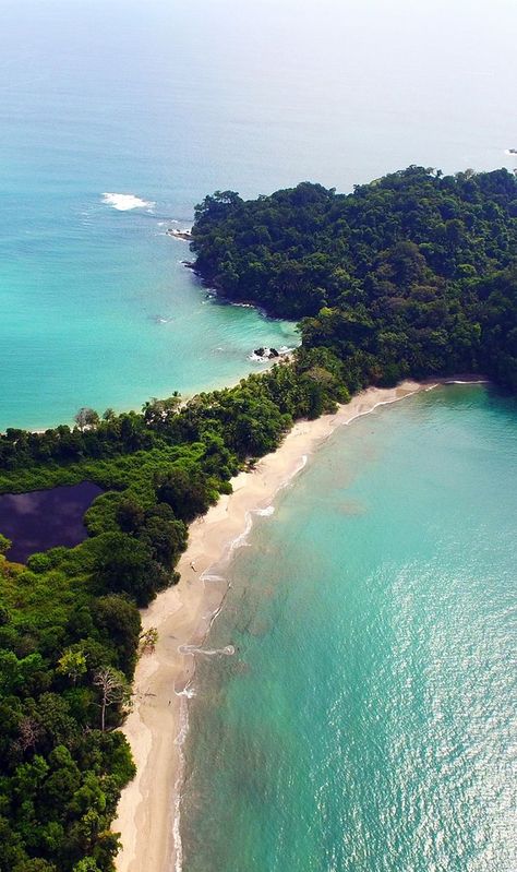 Playa Espadilla Norte in Manuel Antonio National Park, Costa Rica. One of the most beautiful beaches in the country! Click through to read our in depth guide to visiting Manuel Antonio http://mytanfeet.com/costa-rica-national-park/manuel-antonio-national-park-costa-rica/ Tamarindo, Manuel Antonio Costa Rica, Manuel Antonio National Park, Porto Rico, Costa Rica Vacation, Central America Travel, Costa Rica Travel, Most Beautiful Beaches, In Depth